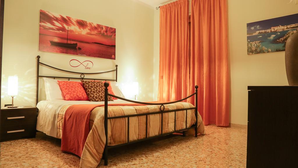 Casa Sant'Oronzo Apartment Lecce Exterior photo